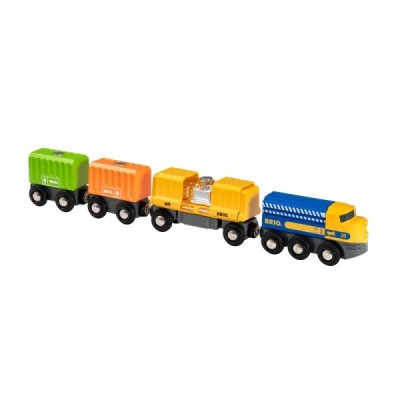 Güterzug mit drei Waggons