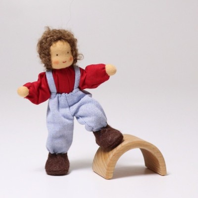 Bending doll Peter