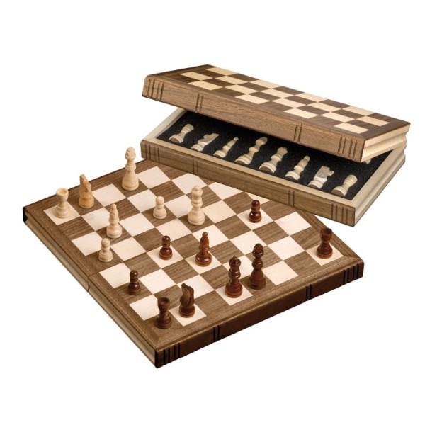 Chess box, book shape, 32 mm field, magnetic closure